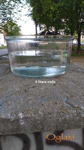 Laboratorijsko staklo razni predmeti